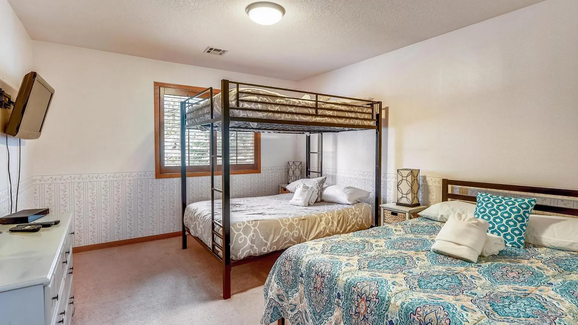Tatil Evi Minutes To Heavenly, Private Covered Hot Tub South Lake Tahoe